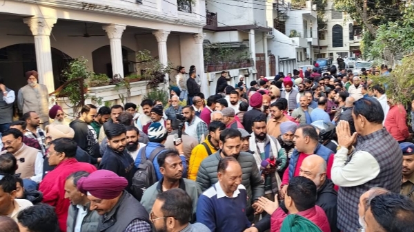 महाबैठक में विधायक पुत्र पर हमले के बाद आर-पार की जंग का एलान, जल्द खुलासा न होने पर एसएसपी दफ्तर पर अनिश्चितता कालीन धरने की चेतावनी!